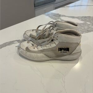 Top Gun Allstars VRo high top cheerleading shoes size 9.5